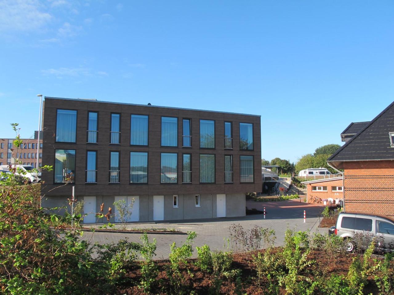 Kanal-Haus "Das Gaestehaus Direkt Am Nok" Hotel Osterronfeld Exterior photo